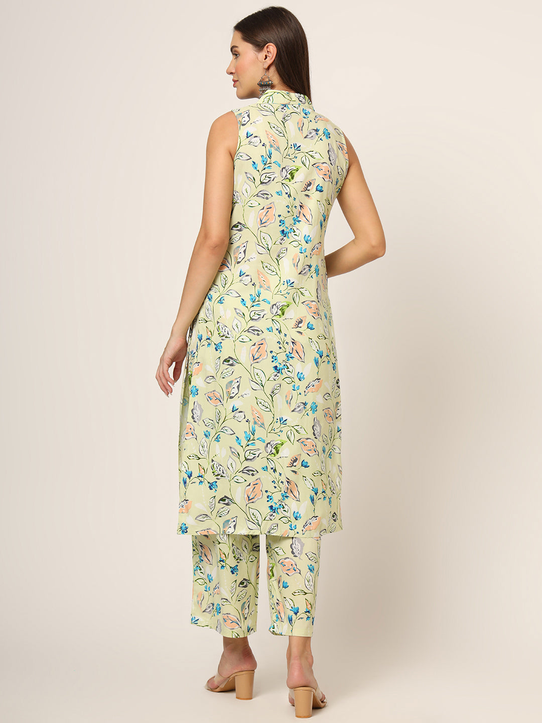 Divena Cream Printed Rayon Fabric Straight Kurta