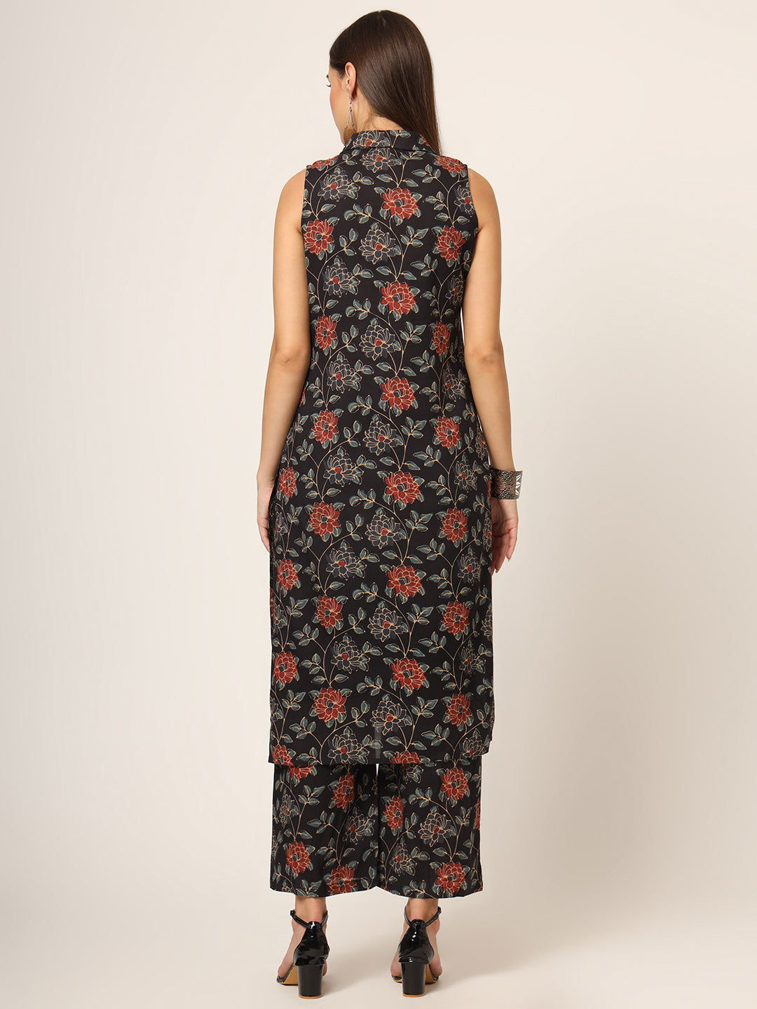 Divena Black Printed Rayon Fabric Straight Kurta