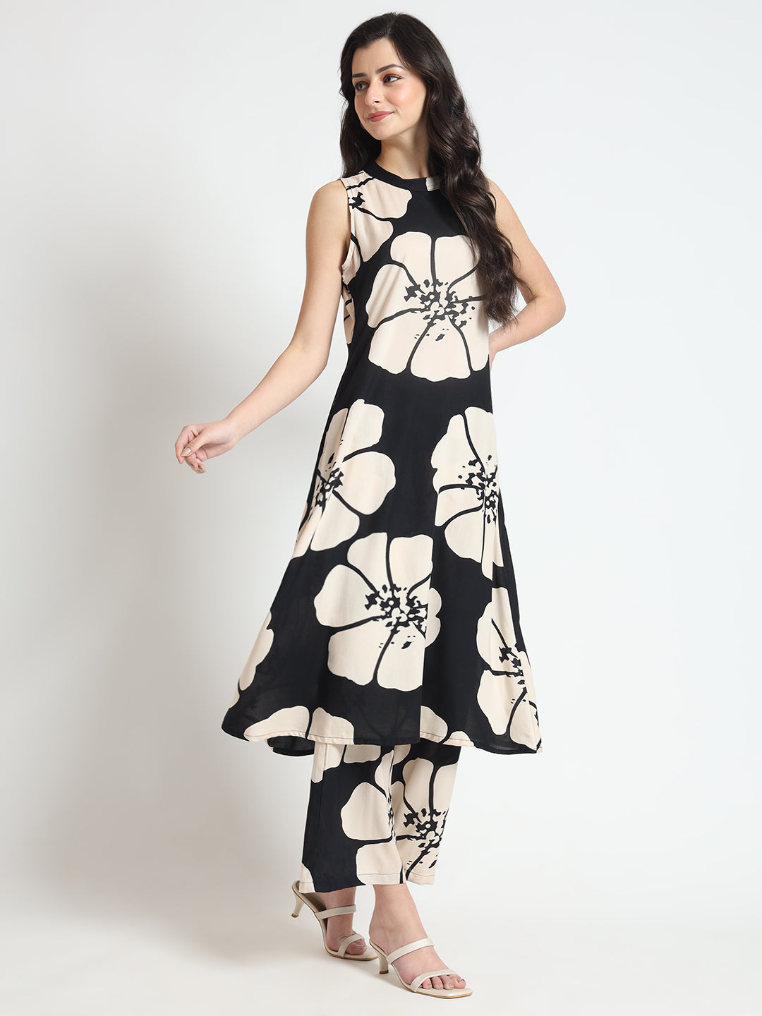 Divena Black Floral Print Rayon Sleeveless Co-ord Set