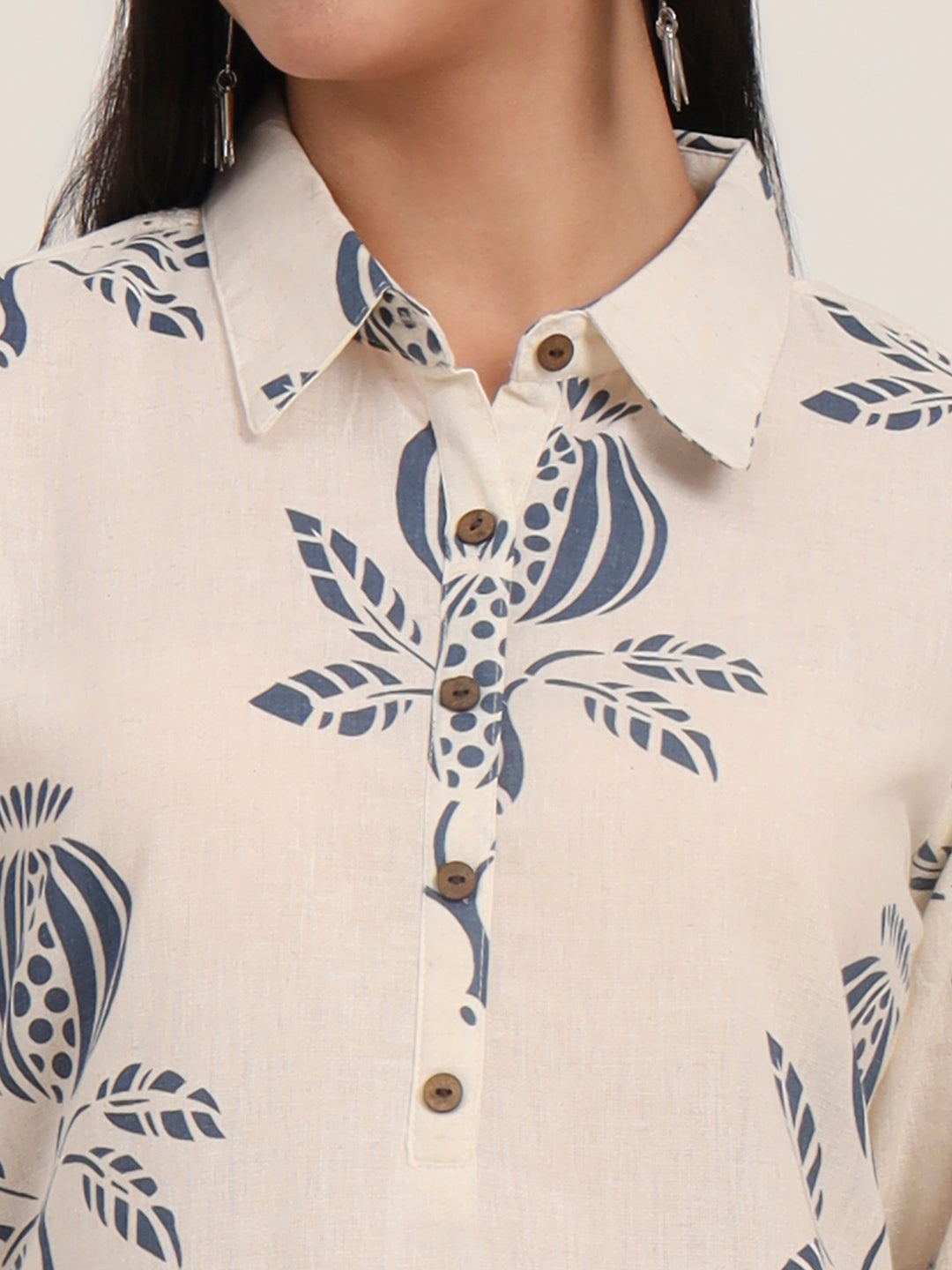 Divena Off White Floral Cotton A-Line Kurta