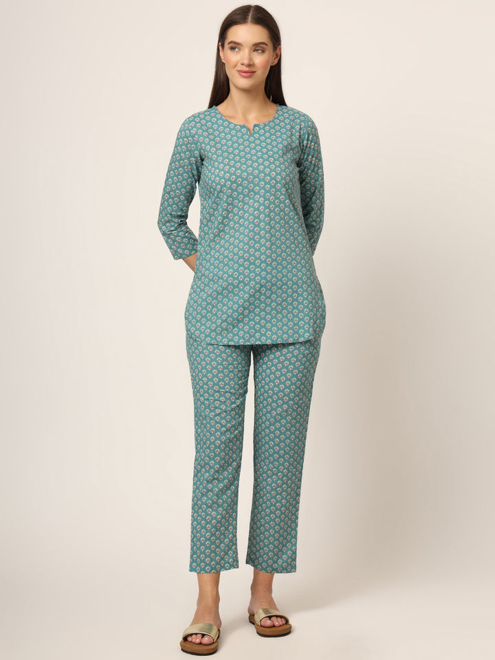 Divena Green Floral Print Cotton Regular Fit Night Suit
