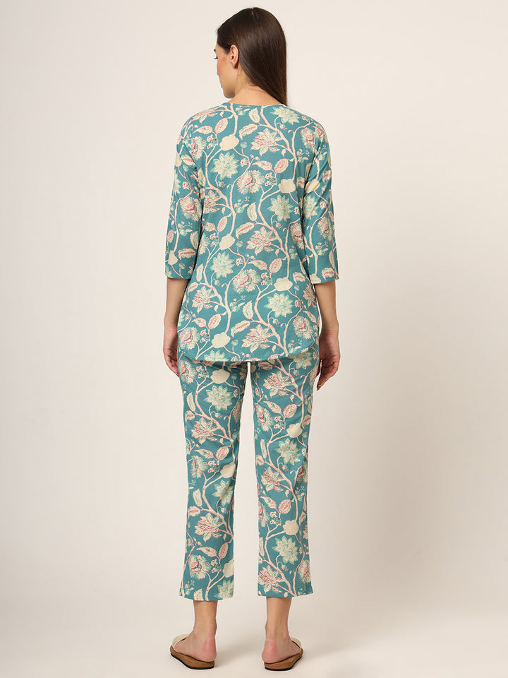 Divena Green Floral Print Cotton Regular Fit Night Suit