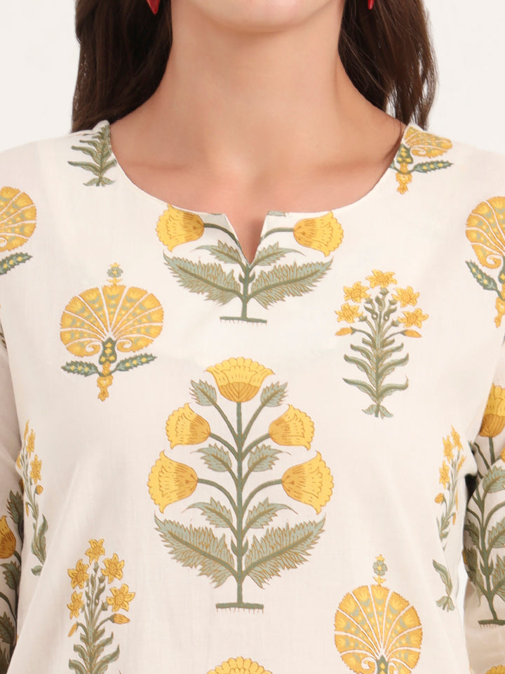 Divena Cream Printed Cotton Night Suit Sets