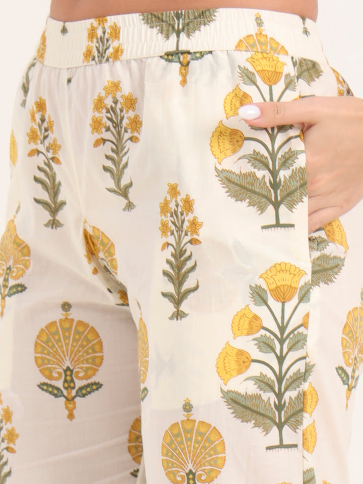 Divena Cream Printed Cotton Night Suit Sets