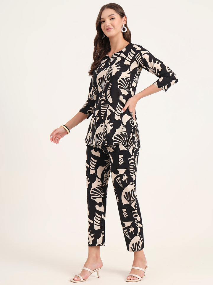 Divena Black Printed Cotton Night Suit Sets