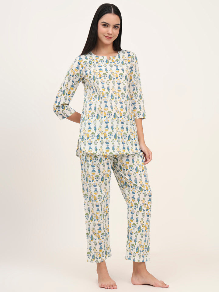 Divena White Cotton Printed Night Suit Set