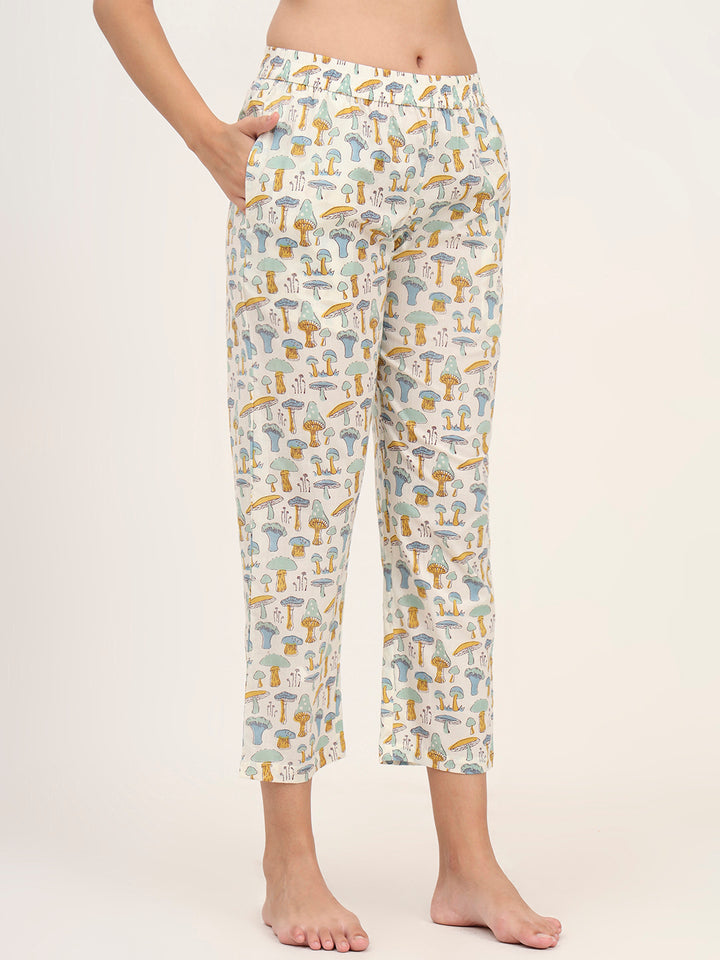 Divena Cream Cotton Printed Night Suit Set