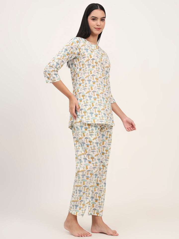 Divena Cream Cotton Printed Night Suit Set