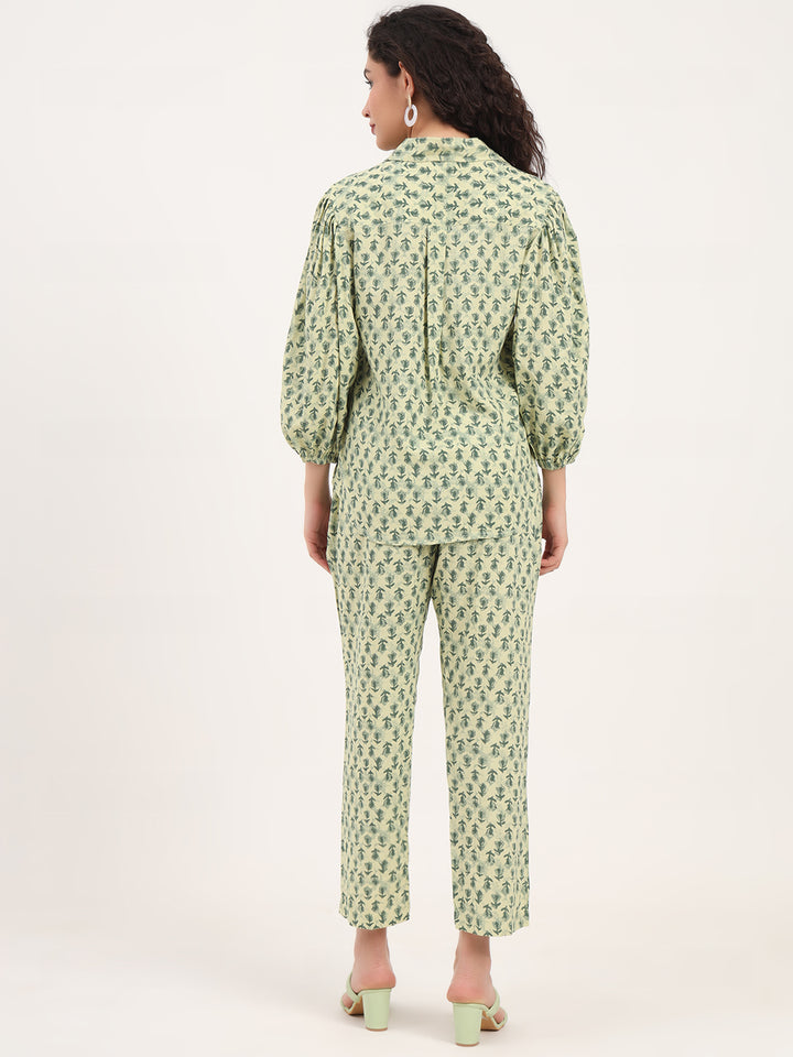 Divena Green Floral Print Rayon Fabric  Shirts Pant With Crop Top three Piece set