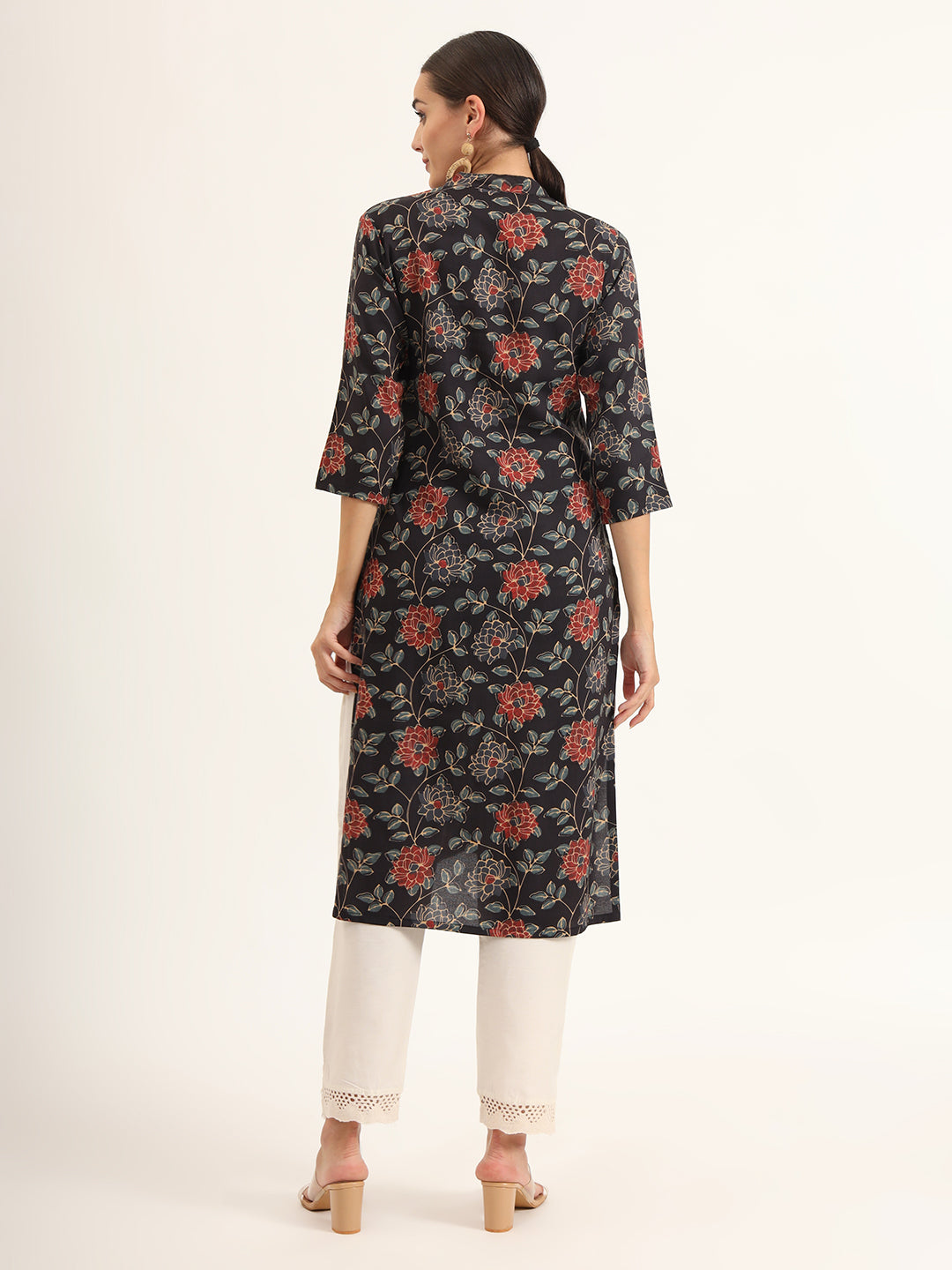 Divena Black Floral Print Rayon Straight Kurta
