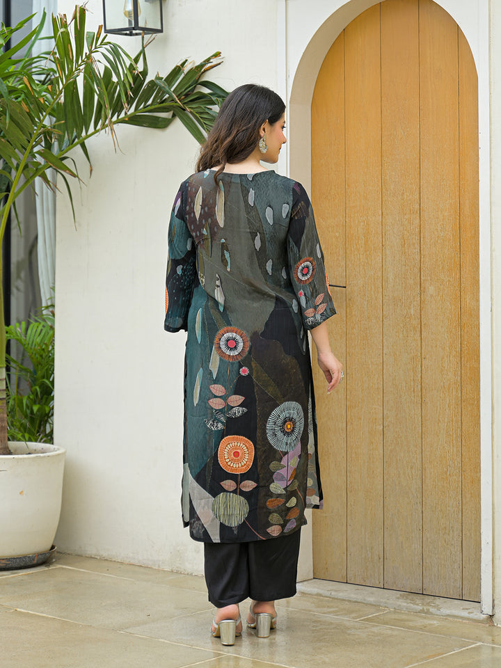 Divena Black Pure Crepe Digital Print Kurta Pant Set With Dupatta