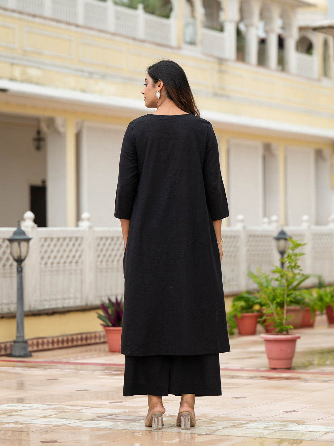 Divena Black Solid Cotton Kurta Pant Set