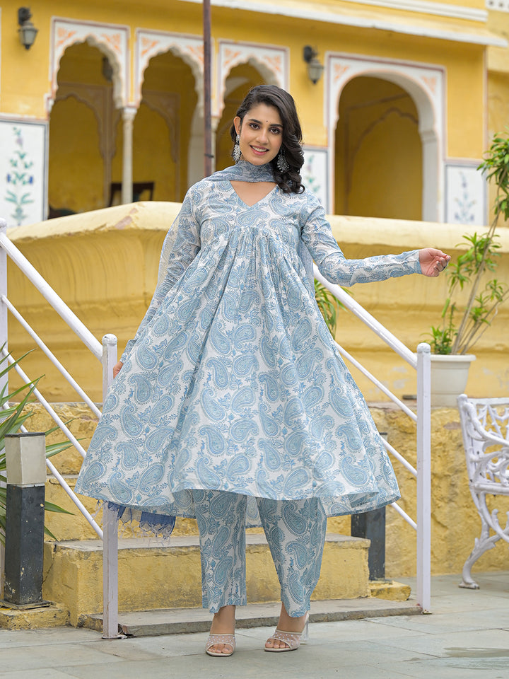Divena White Cotton Paisley Printed Kurta Pant Set With Dupatta