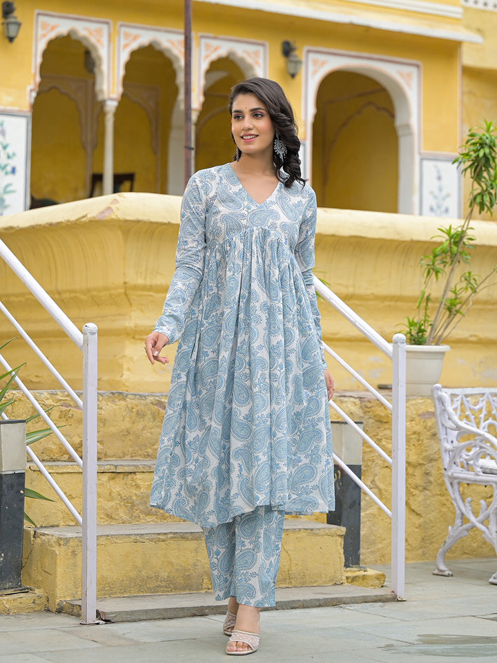 Divena White Cotton Paisley Printed Kurta Pant Set With Dupatta