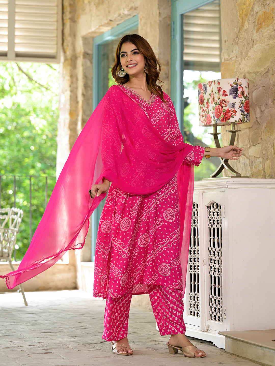 Divena Pink Bandhni Printed Zari Work Muslin Kurta Set