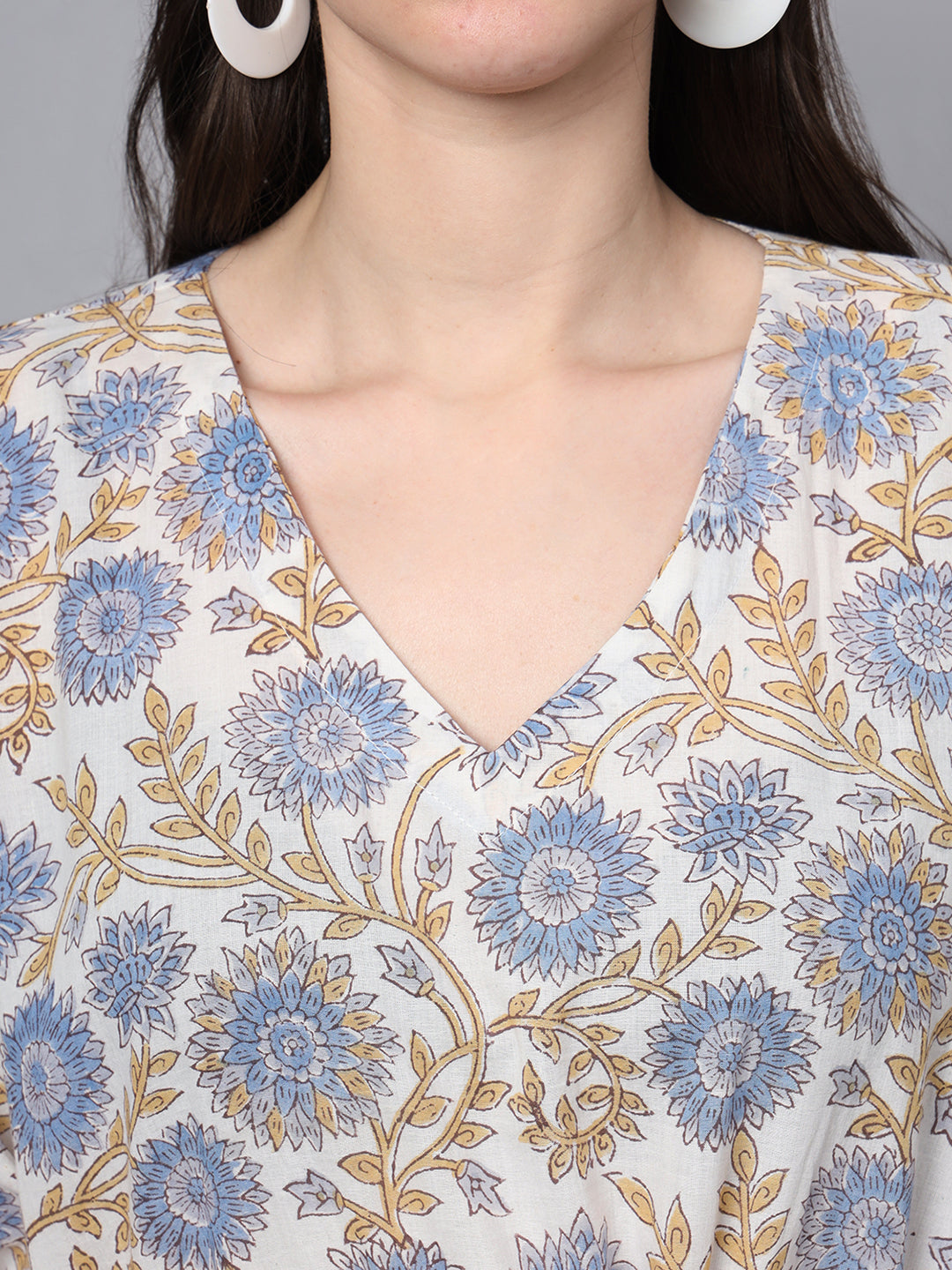 Divena White And Blue Floral Print Kaftan