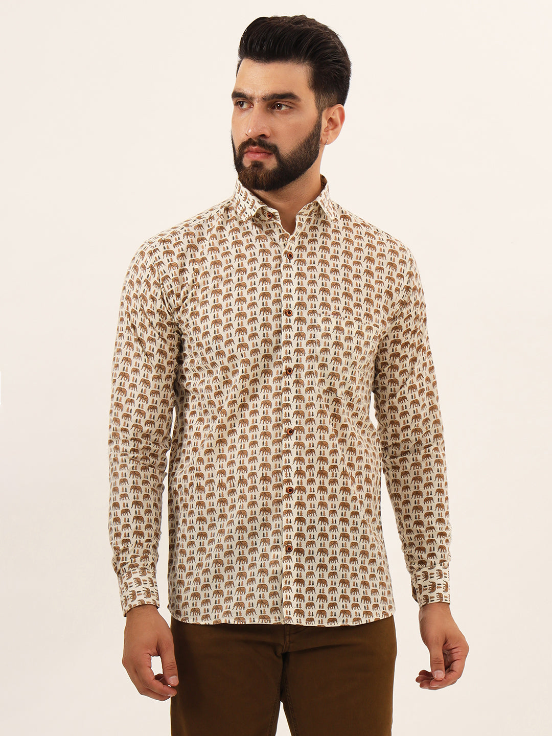 MILLENNIAL MEN Cream Quirky Print Pure Cotton Regular Fit Casual Shirt