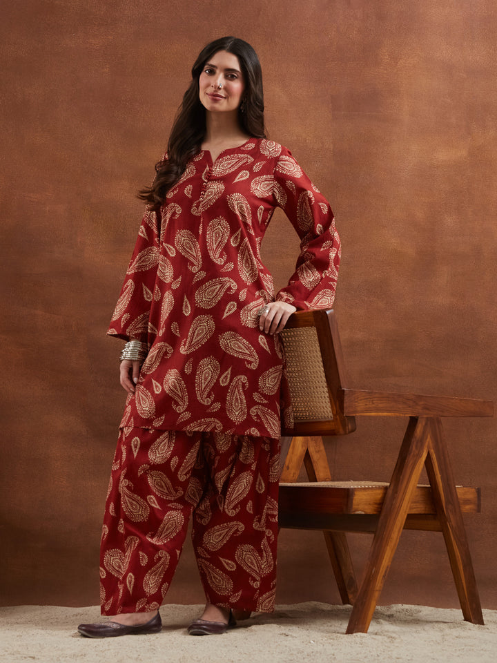 Divena Women Maroon Paisley Printed Cotton Straight Kurta with Farshi Salwar