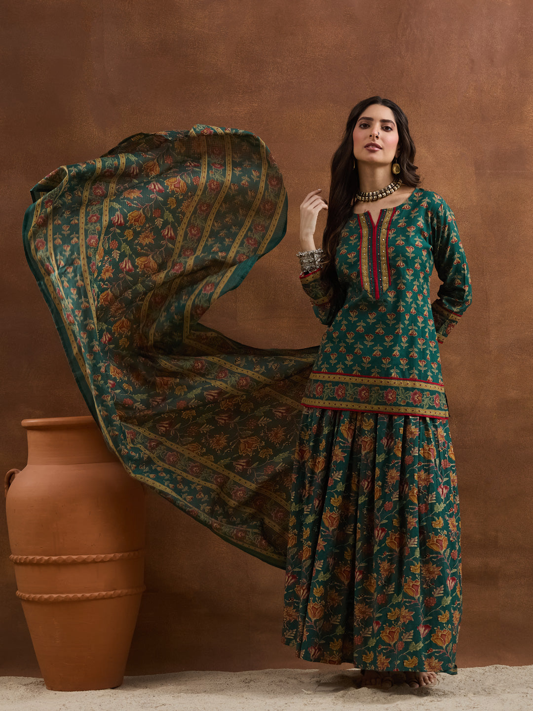 Divena Floral Printed Cotton Green Straight Fit  Kurta Sets