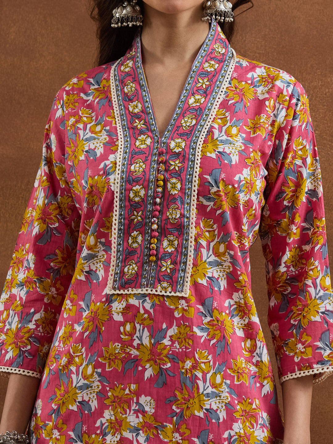 Divena Cotton Floral Printed Pink Kurta Sets