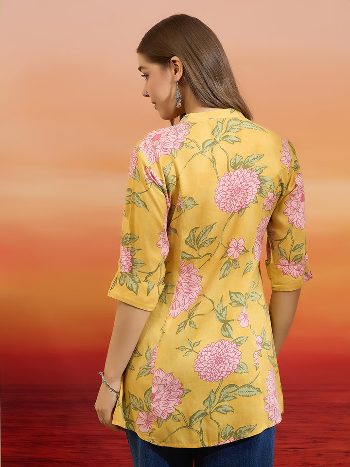Divena Women Floral Printed Viscose Rayon Yellow Straight Fit Top