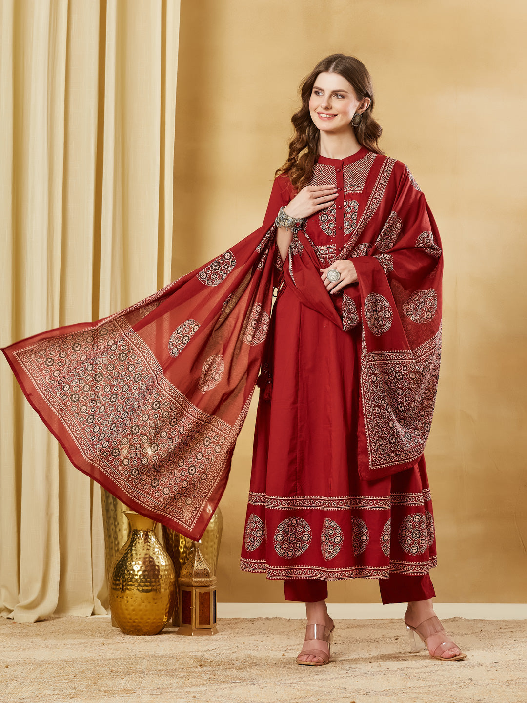 Divena Red Floral Print Cotton Anarkali Kurta Sets With Dupatta