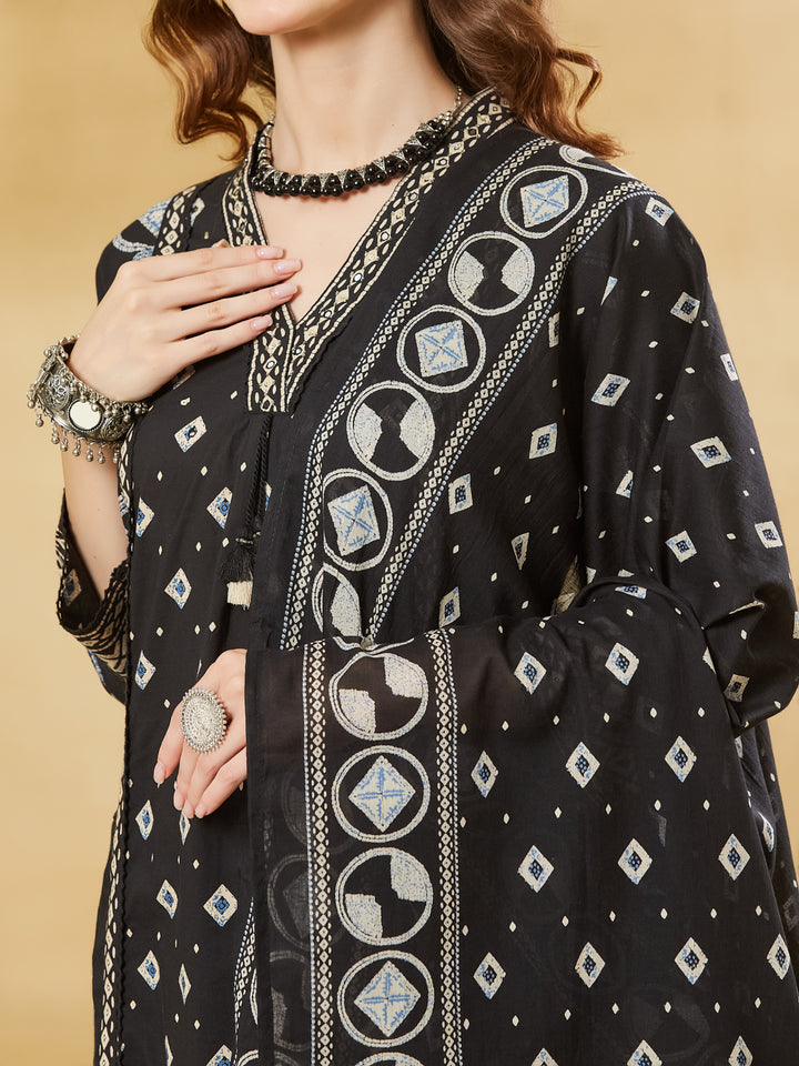 Divena Black Floral Print Cotton A-Line Kurta Sets With Dupatta