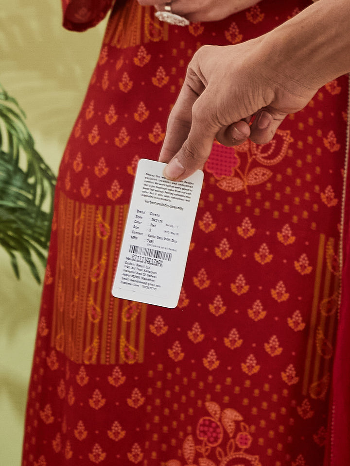 Divena Embroidered Printed Straight Fit Muslin Kurta Pant with Dupatta Set