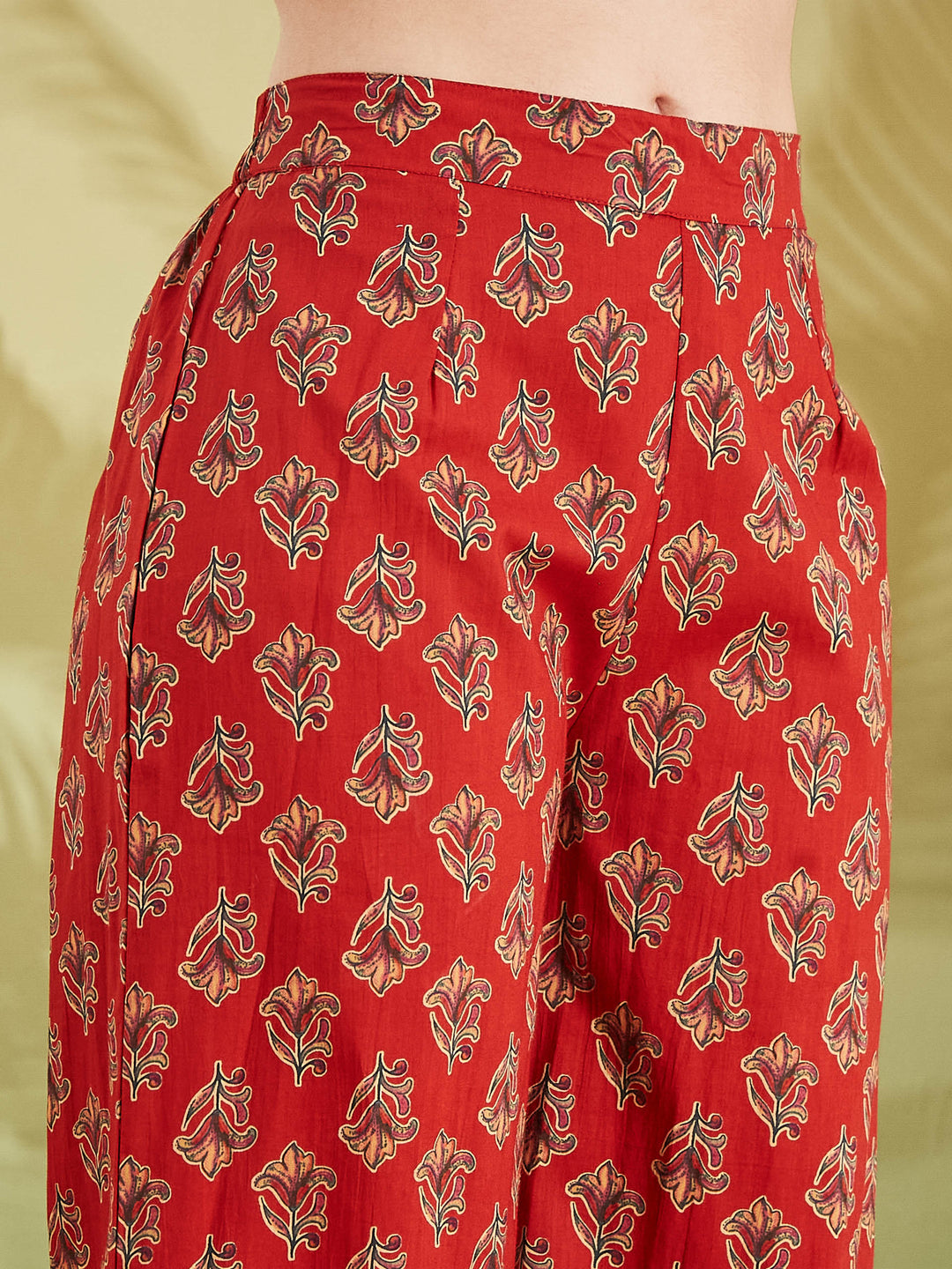 Divena Women Floral Printed Pure Cotton A-line Red Anarkali Kurta With Pants