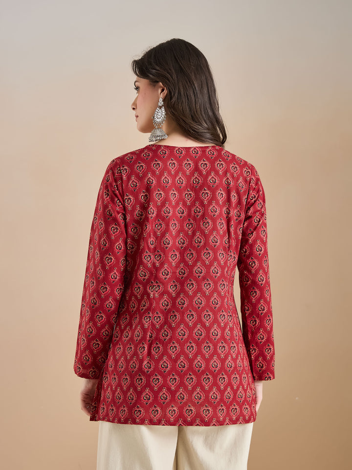 Divena Women Ethnic Motif Print Pure Cotton Maroon Top