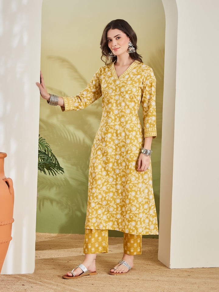 Divena Women Floral Printed Pure Cotton A-Line Yellow Kurta With Pants
