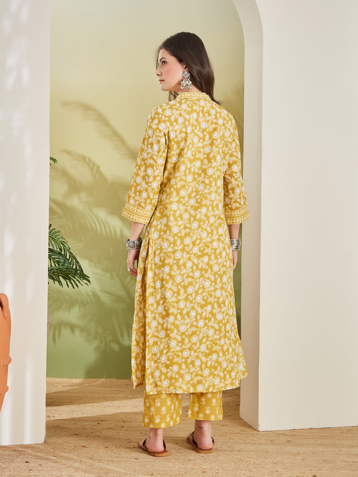 Divena Women Floral Printed Pure Cotton A-Line Yellow Kurta With Pants