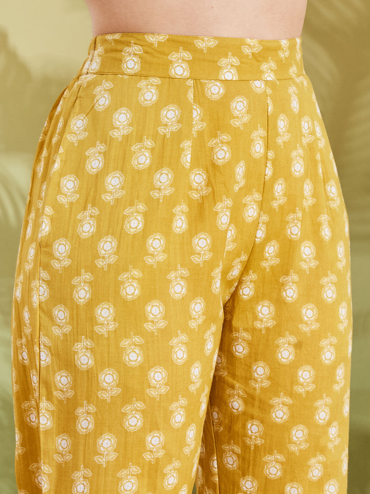 Divena Women Floral Printed Pure Cotton A-Line Yellow Kurta With Pants