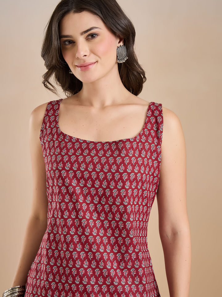 DIVENA Maroon Floral Printed Sleeveless Top