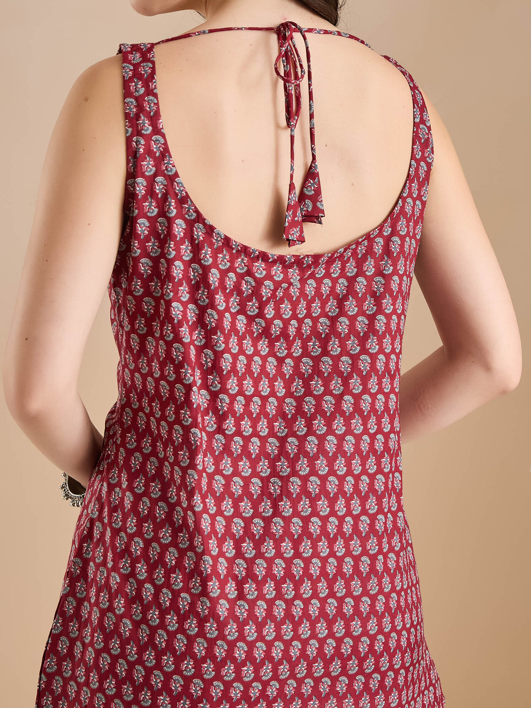 DIVENA Maroon Floral Printed Sleeveless Top