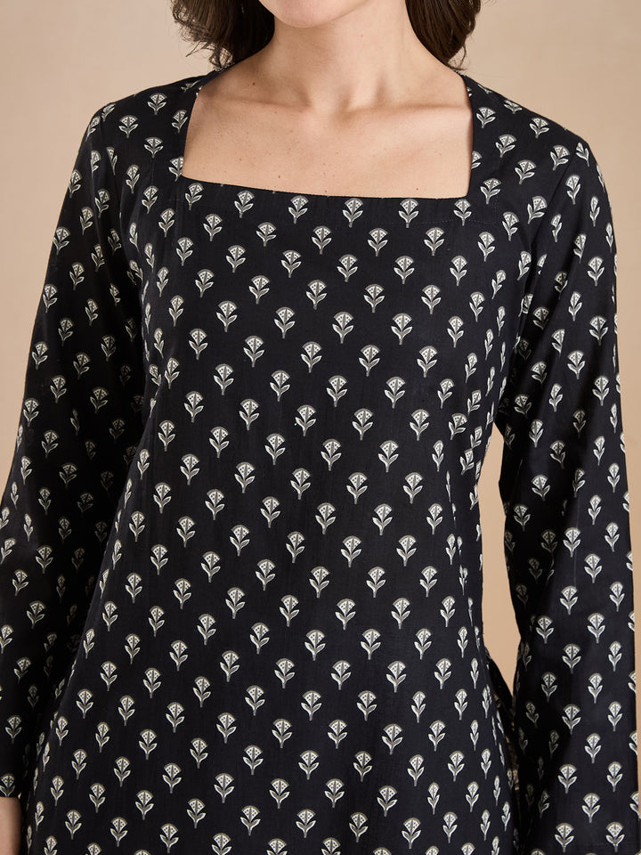 Divena Women Ethnic Motif Print Pure Cotton Black Top