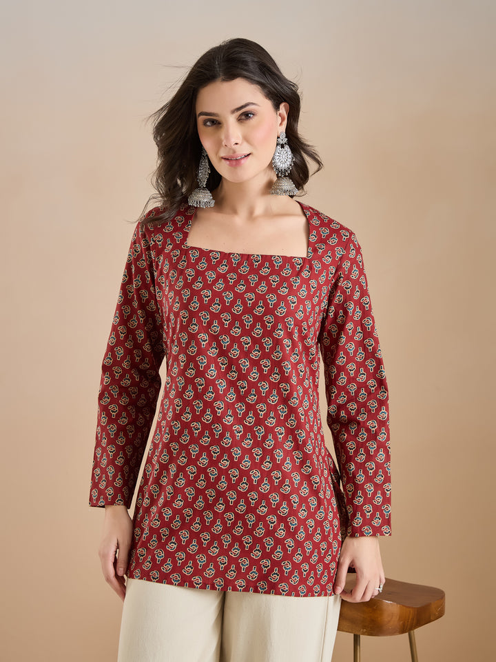 Divena Women Floral Print Pure Cotton Straight Fit Maroon Top