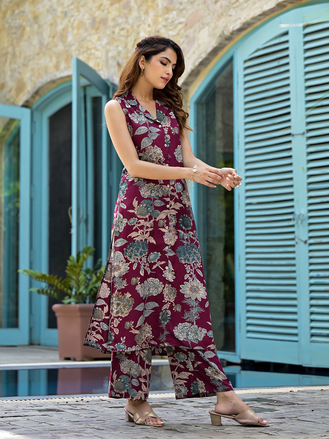 Divena Magenta Floral Printed  A-Line Rayon Kurta Set