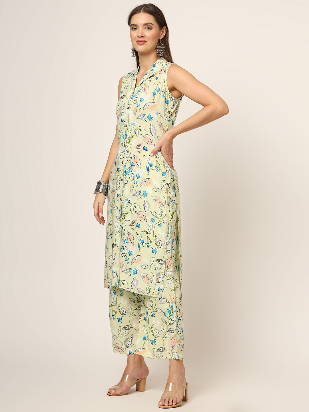 Divena Cream Printed Rayon Fabric Straight Kurta