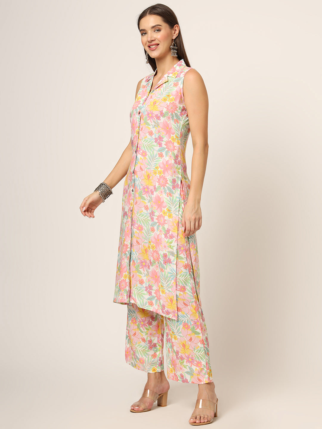 Divena Pink Printed Rayon Fabric Straight Kurta