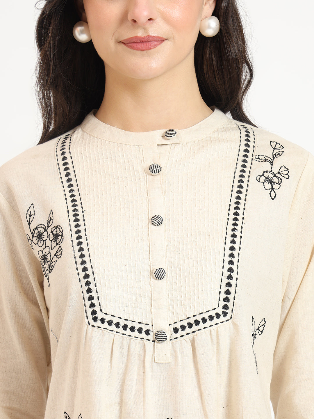 Divena Off White Cotton Round Neck Embroidery Top