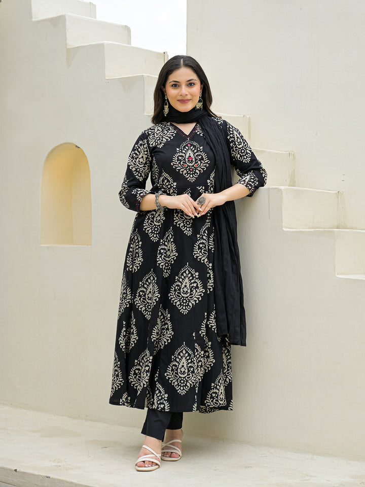 Divena Black Cotton Anarkali kurta Pant Set with Dupatta