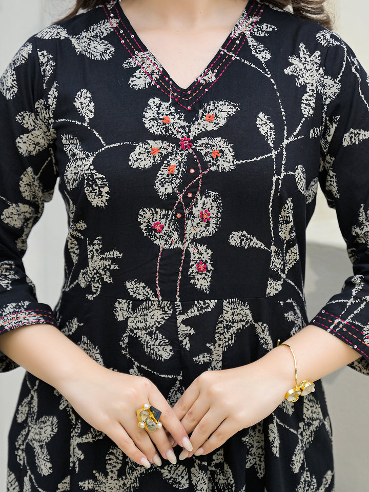 Divena Black Cotton Anarkali kurta Pant Set with Dupatta