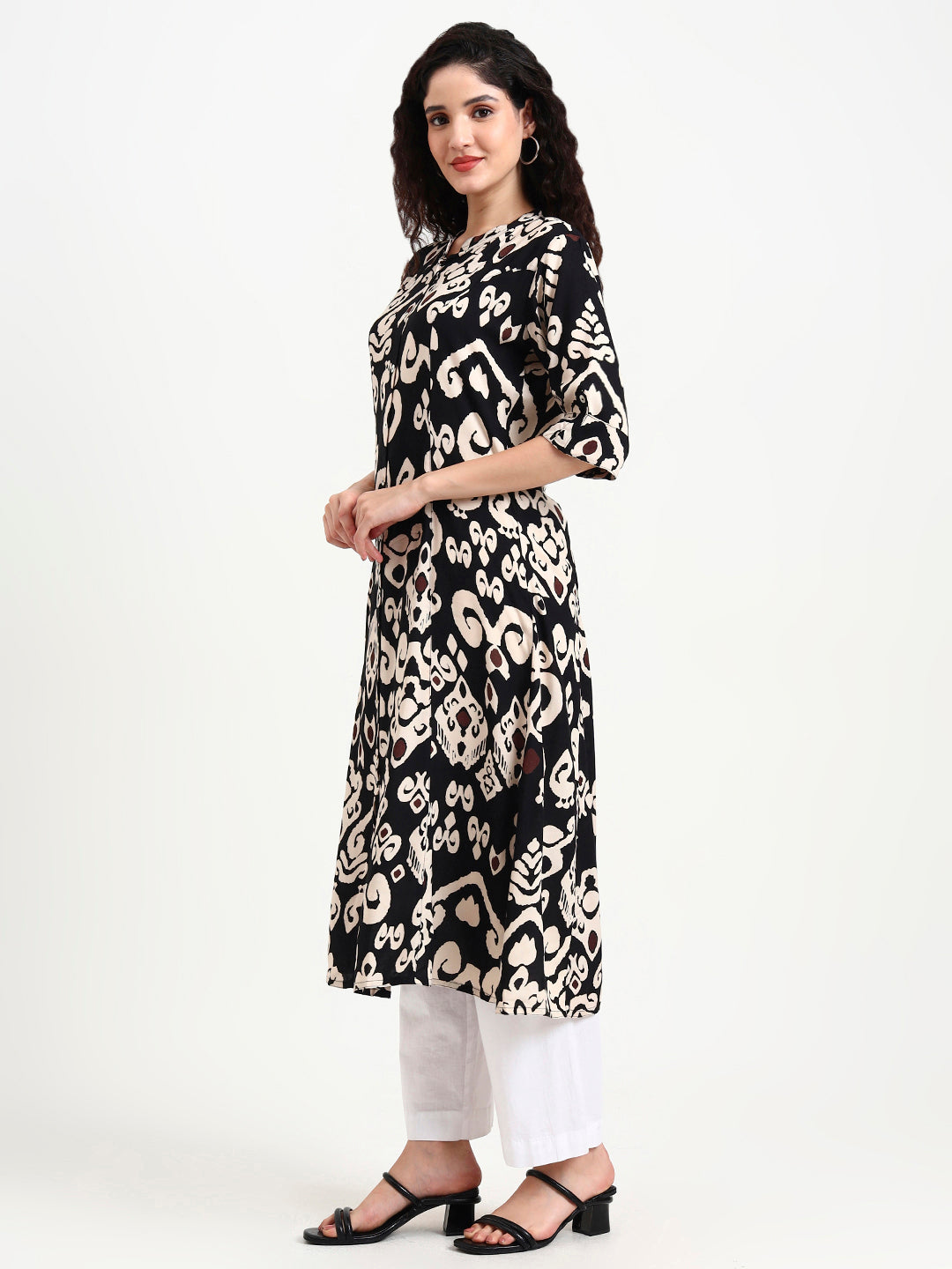 Divena Black Asymetric Print Rayon Kurta