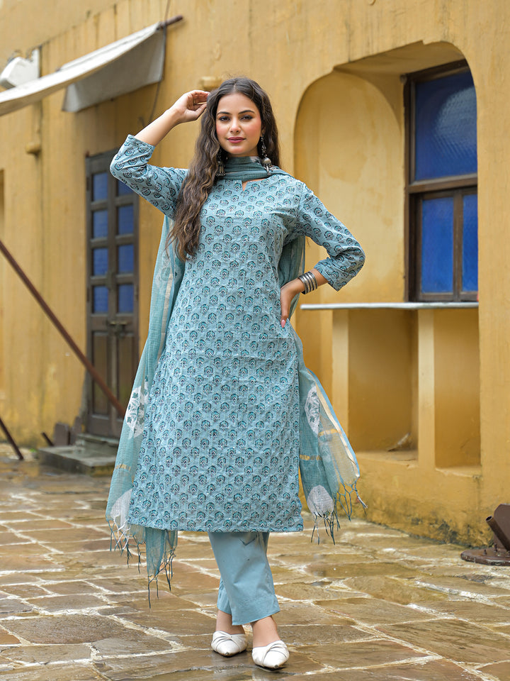 Divena Blue Embroidered Cotton Straight Kurta Pant Set With Dupatta