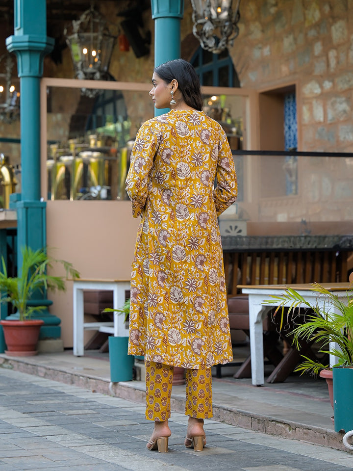 Divena Mustard Floral Print Cotton Kurta Sets With Dupatta