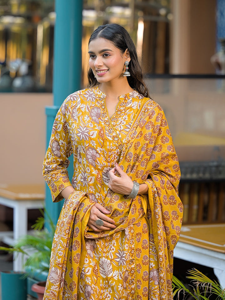 Divena Mustard Floral Print Cotton Kurta Sets With Dupatta