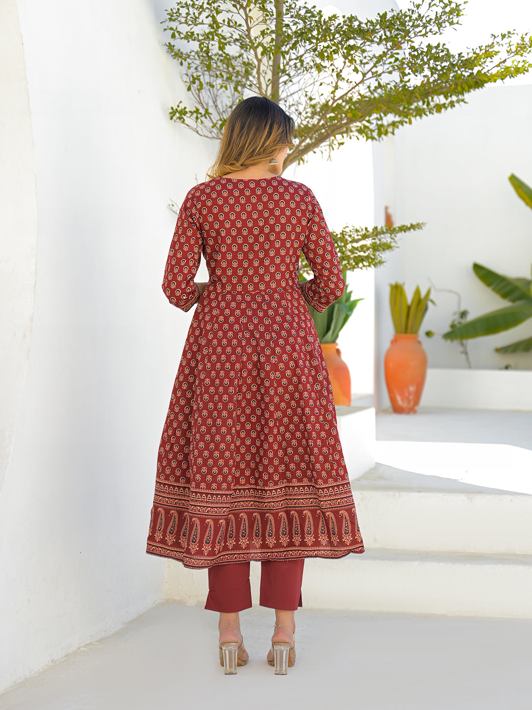 Divena Maroon Cotton Ethnic Motif Kurta Sets With Dupatta