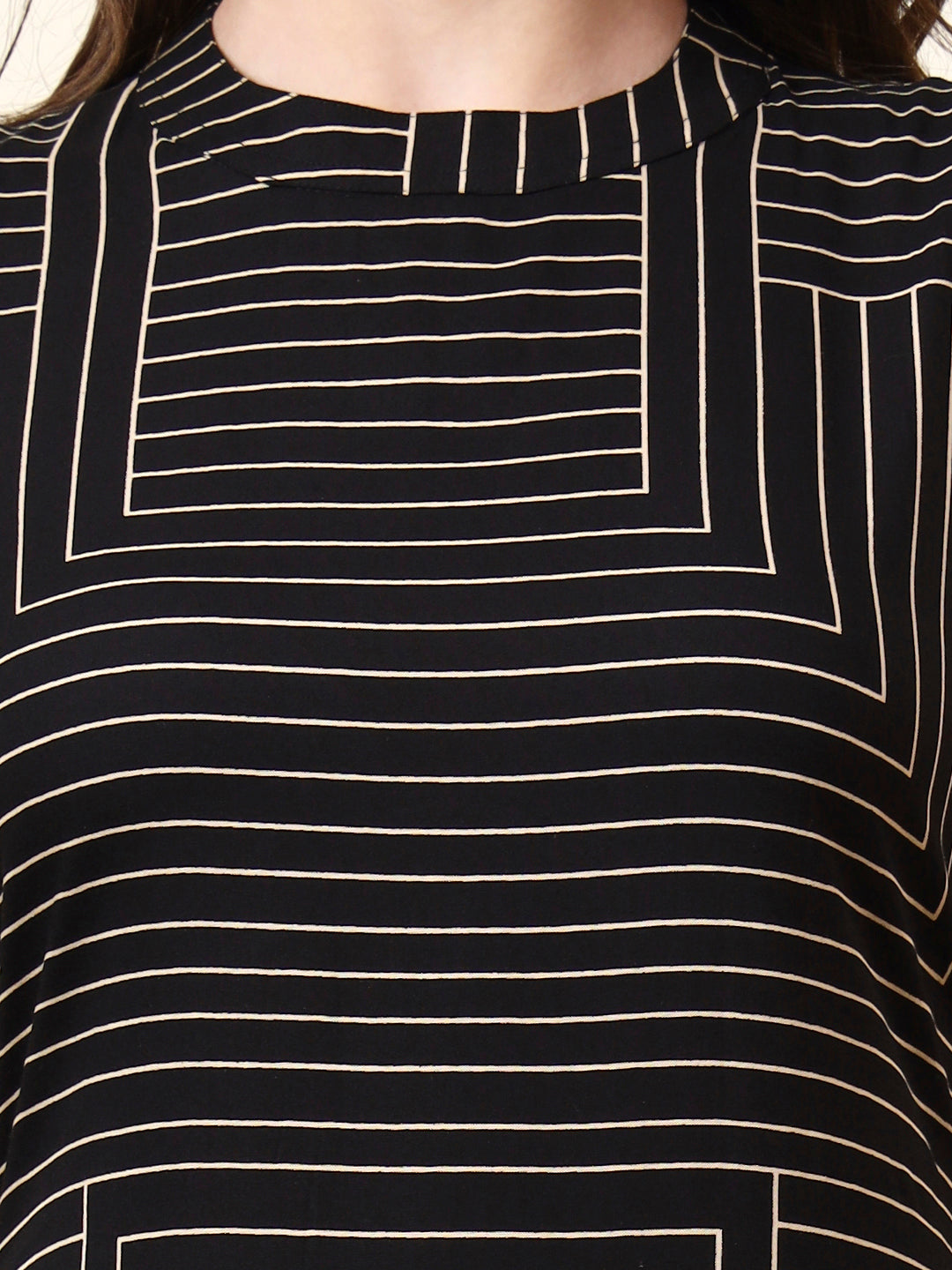 Divena Black Boat Neck Sleeveless Rayon Co-ords Sets