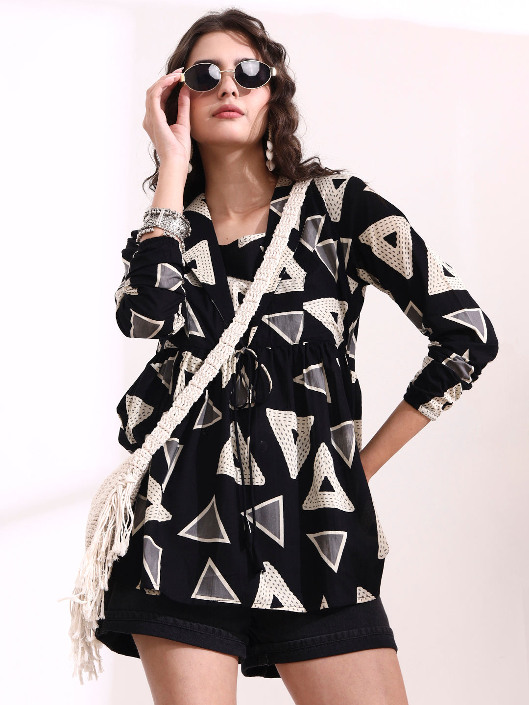 Divena Black Lepal Coller Peplum Top